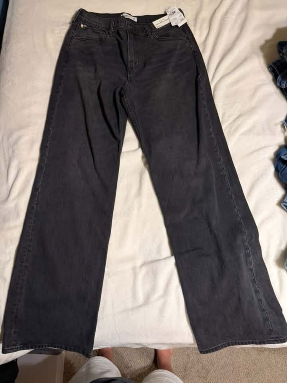Abercrombie & Fitch Black Wide-Leg Women's Jeans